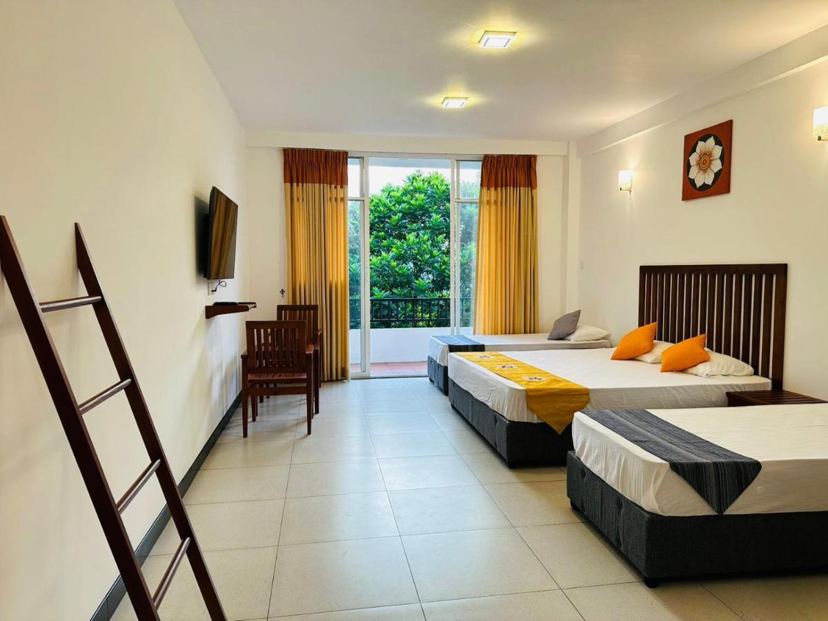Kandy Hub Guest House Exteriér fotografie